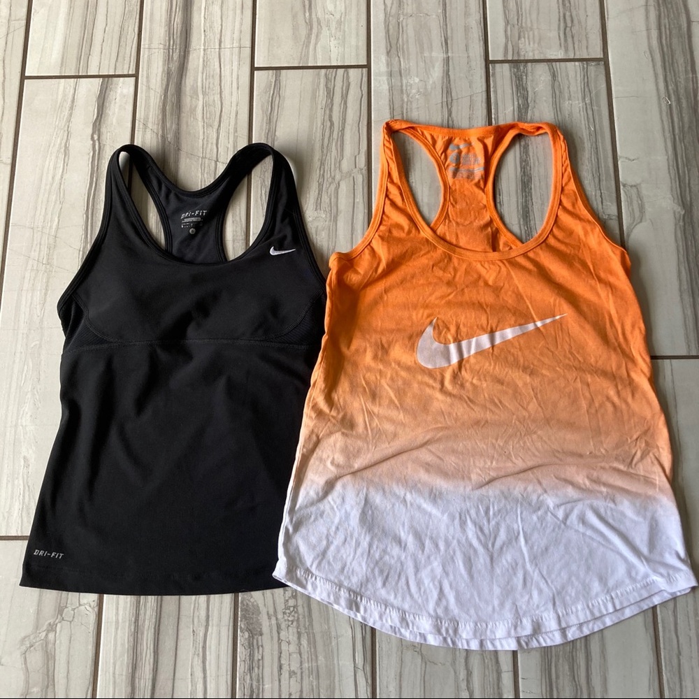 Nike tops. EUC like new
